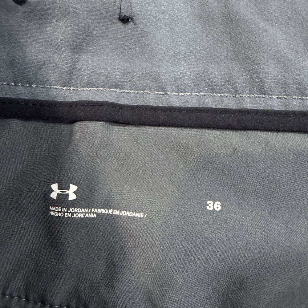 Under Armour Golf Shorts Mens 36 Gray Performance Flat Front Athletic Activewear - Picture 2 of 6